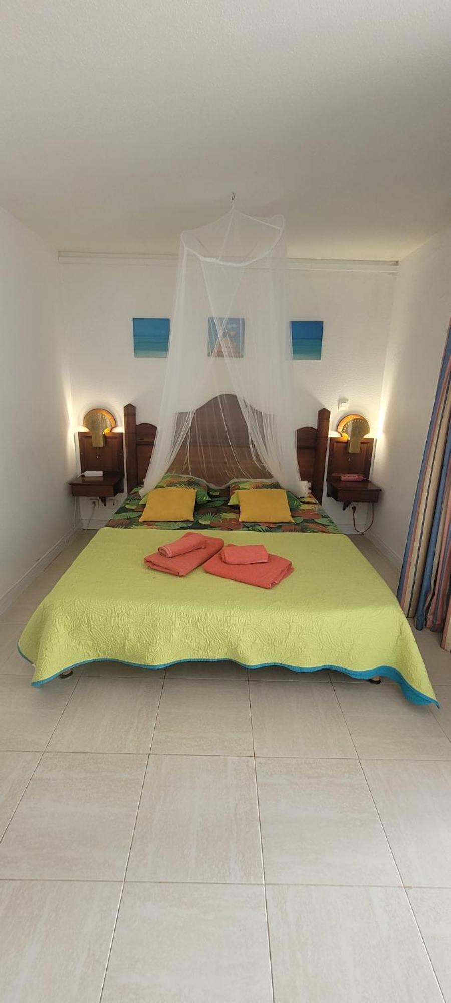 Turquoise Caritan Apartment Sainte-Anne Exterior photo