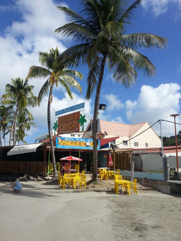 Turquoise Caritan Apartment Sainte-Anne Exterior photo