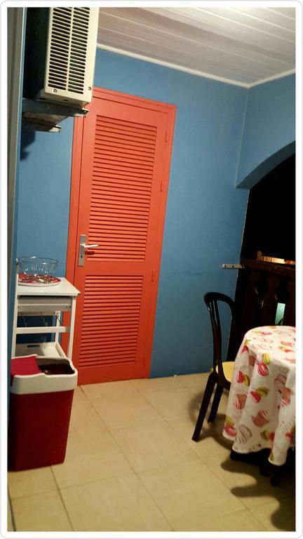 Turquoise Caritan Apartment Sainte-Anne Exterior photo